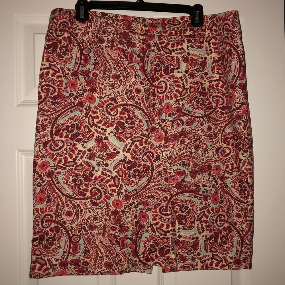 Cute LOFT Skirt